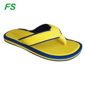 massage des pieds doux COOL hommes nus flip flop